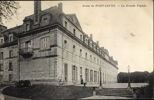 Ak Pontlevoy Loir et Cher, Ecole, La Grande Facade