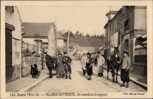 Ak Villers Cotterêts Aisne, En attendant le rapport, Guerre 1914-1916