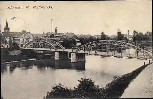 Ak Skwierzyna Schwerin Warthe Ostbrandenburg, Warthebrücke, Blick auf den Ort