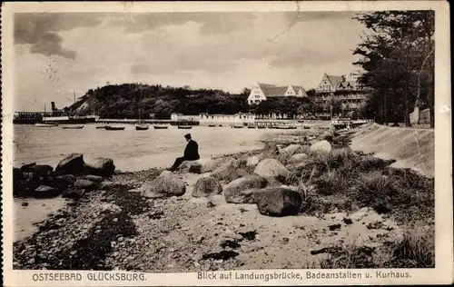 Ak Glücksburg an der Ostsee, Blick auf Landungsbrücke, Badeanstalten u. Kurhaus