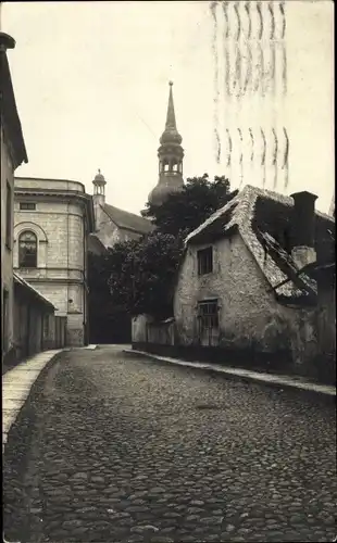 Foto Ak Tallinn Reval Estland, Straßenpartie, Häuser