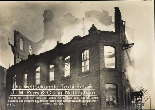 Riesen Ak Nottingham East Midlands England, Brandkatastrophe der Textil-Fabrik J. M. Perry & Co.