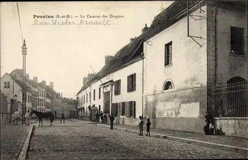 Ak Provins Seine et Marne, La Caserne des Dragons