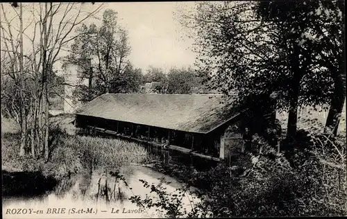 Ak Rozoy en Brie Seine et Marne, Le Lavoir