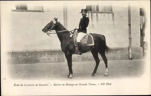 Ak Saumur Maine et Loire, Ecole de Cavalerie, Maitre de Manege en Grande Tenue