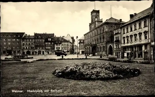 Ak Weimar in Thüringen, Marktplatz mit Rathaus