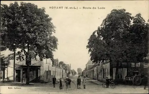 Ak Noyant Maine et Loire, Route du Lude