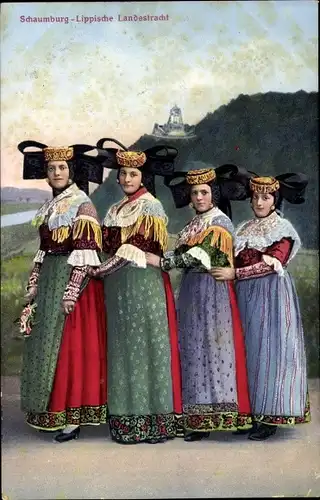 Ak Schaumburg Lippische Landestracht, Frauen