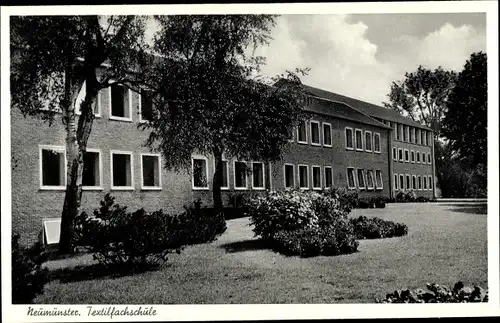 Ak Neumünster in Holstein, Textilfachschule