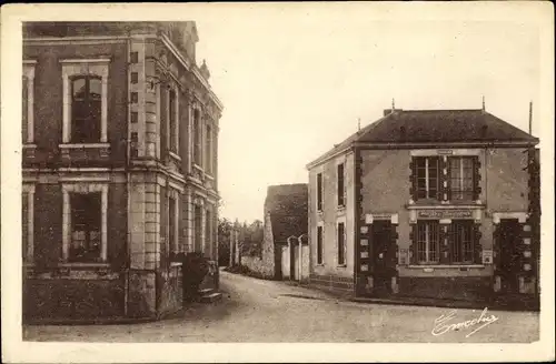 Ak Chatelais Maine et Loire, La Mairie, La Poste