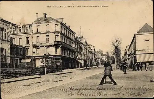 Ak Cholet Maine et Loire, Boulevard Gustave Richard, Fotograf