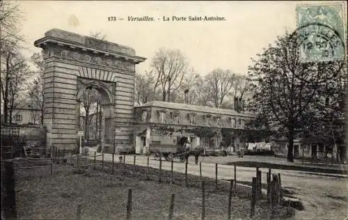 Ak Versailles Yvelines, La Porte Saint Antoine