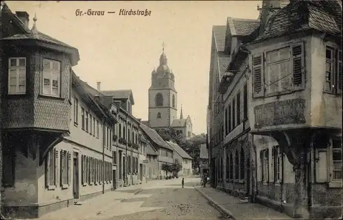 Ak Groß Gerau in Hessen, Kirchstraße, Kirche, Häuserfassaden, Straßenpanorama