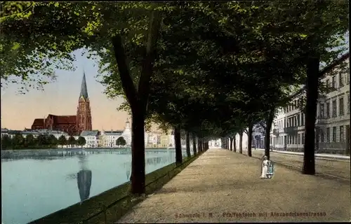 Ak Schwerin in Mecklenburg, Pfaffenteich, Alexandrinenstraße, Dom