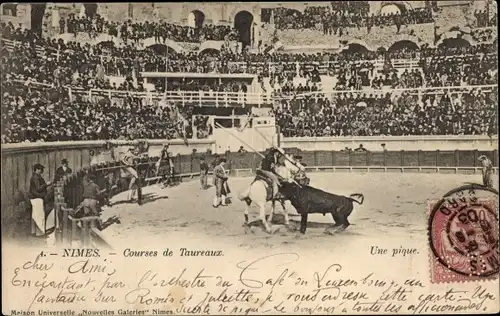 Ak Nîmes Gard, Courses de Taureaux, Une pique