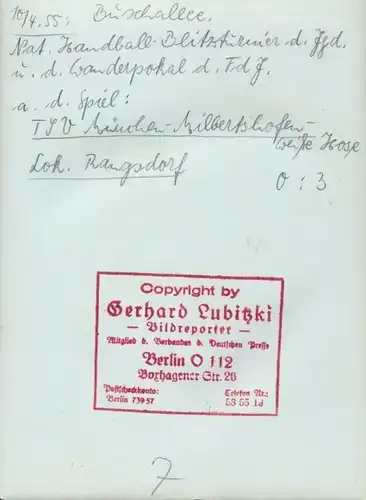 Foto Berlin Weißensee, Handball Blitzturnier, München Milbertshofen gegen Rangsdorf 1955, Buschallee