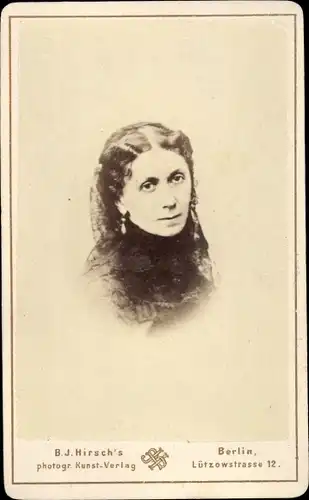 CdV Dichterin und Sängerin Elise Polko, Portrait