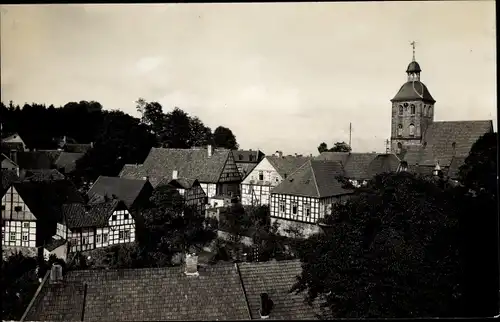Foto Ak Tecklenburg in Westfalen, Teilansicht mit Kirche, 1934
