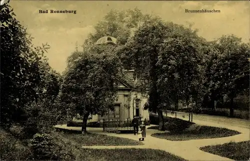 Ak Ronneburg in Thüringen, Brunnenhäuschen