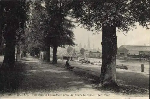 Ak Rouen Seine Maritime, Vue vers la Cathedrale prise du Cours la Reine