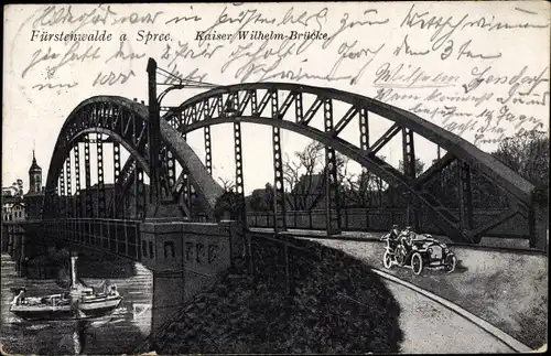 Ak Fürstenwalde an der Spree, Kaiser Wilhelm Brücke, Auto
