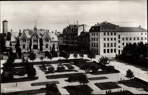 Ak Trollhättan Schweden, Stadtpartie, Gartenanlagen