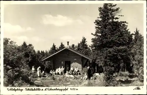 Ak Schutzhütte auf dem Schneeberggipfel