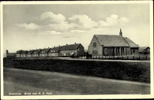 Ak Slootdorp Nordholland, Brink met R. K. Kerk