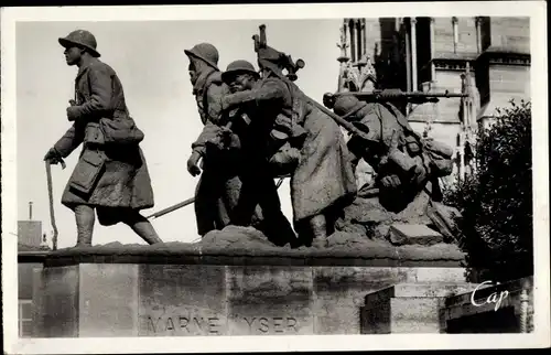 Ak Chalons sur Marne, Le Monument aux Morts