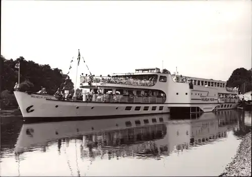 Ak Dresden Nordost Pillnitz, Fahrgastschiff MS Wilhelm Pieck der Weißen Flotte