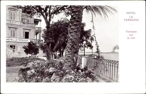 Ak Italien, Hotel la Terrazza, Terrasse sur la mer