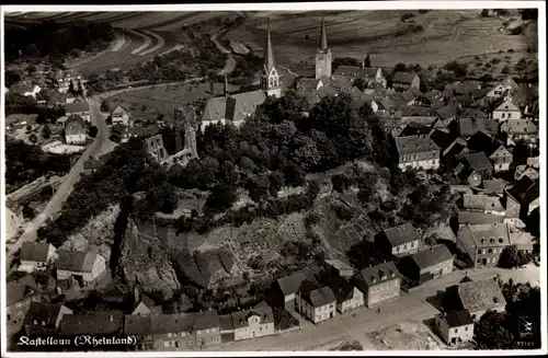 Ak Kastellaun im Hunsrück, Blick auf den Ort, Fliegeraufnahme