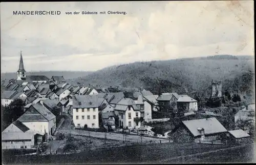 Ak Manderscheid in der Eifel Rheinland Pfalz, Blick auf den Ort mit Oberburg