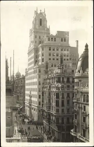 Foto Ak Madrid Spanien, Edificio de la Compañía Telefonica, Stadtpartie, Hochhäuser