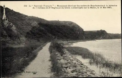 Ak Bouchemaine Maine-et-Loire, Monument 6e Regiment du Genie, Catastrophe sur la Maine 1897