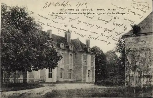 Ak Blou Maine-et-Loire, Vue du Chateau de la Motedaye et de la Chapelle