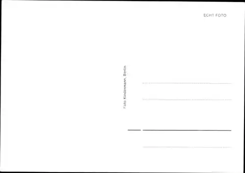 Ak Moderatoren Helga Bayertz und Joachim Cadenbach, Portrait, Zigarette, SFB