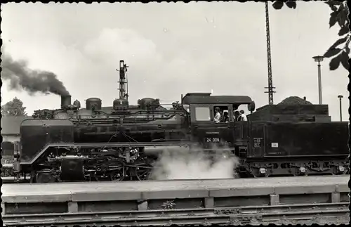 Foto Deutsche Eisenbahn, Dampflok, Tender 24 009