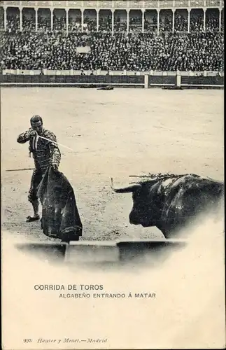 Ak Corrida de Toros, algabeno entrando a matar, Stierkampf