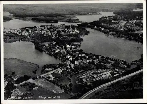 Ak Lychen in der Uckermark, Totalansicht der Ortschaft, Fliegeraufnahme