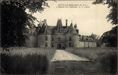 Ak Bouillé Ménard Maine-et-Loire, L'entree du Chateau