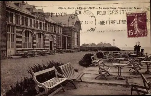 Ak Luc sur Mer Calvados, La magnifique terrasse sur la mer