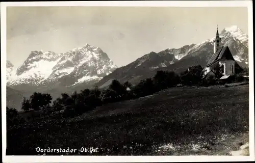 Foto Ak Vorderstoder in Oberösterreich, Berglandschaft, Kirche