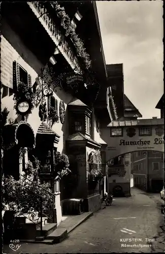 Ak Kufstein in Tirol, Römerhofgasse, Weinstube Auracher Löchl