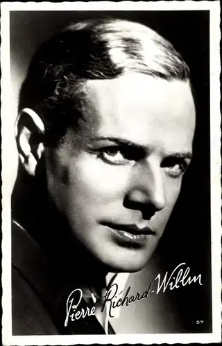 Ak Schauspieler Pierre Richard Willm, Portrait