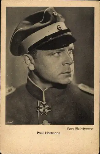 Ak Schauspieler Paul Hartmann, Portrait in Uniform, Orden