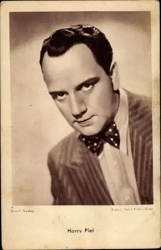 Ak Schauspieler Harry Piel, Portrait