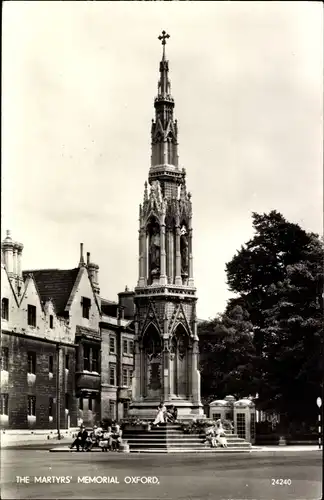 Ak Oxford Oxfordshire England, The Martyr's Memorial