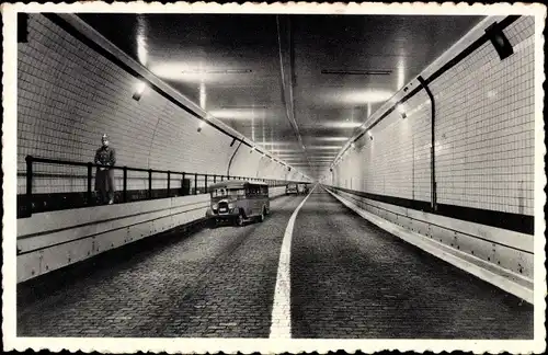 Ak Anvers Antwerpen Flandern, Vue interieure du Tunnel pour vehicules sous l'Escaut