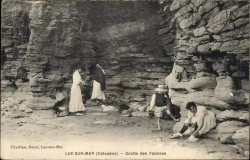 Ak Luc sur Mer Calvados, Grotte des Falaises